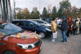 Тюменские автоледи соревновались в вождении